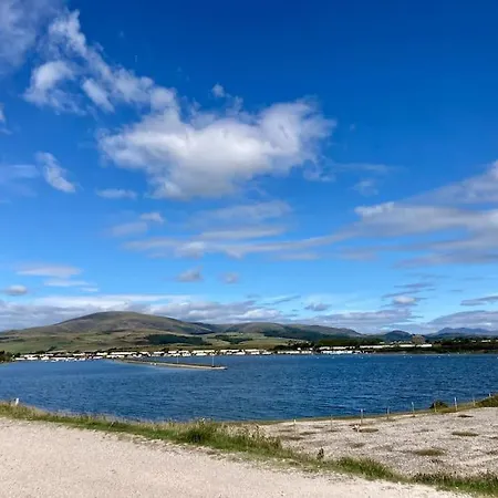 Beachside On Rspb Nature Reserve *