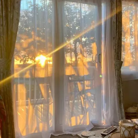 Beachside On Rspb Nature Reserve *