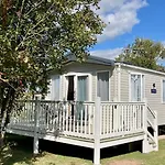 Holiday home Beachside On Rspb Nature Reserve *