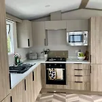 Holiday home Beachside On Rspb Nature Reserve Millom